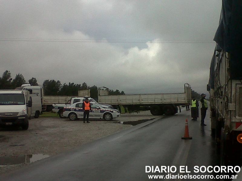 http://www.diarioelsocorro.com.ar/images/album/35/IMG00209-20140521-1315.jpg