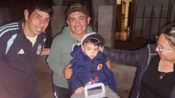 Carcarañá: un niño de 2 años fue rescatado por vecinos tras ahogarse con una moneda de $1