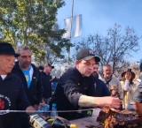 Ybarlucea: Miles de personas celebraron el 9 de Julio en la 9ª Fiesta del Asado a la Estaca