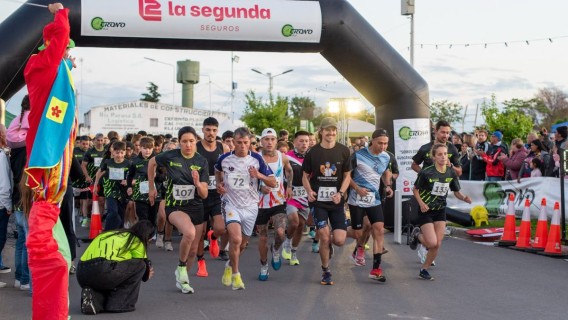 Más de 1.000 deportistas de todas las edades participaron en la primera maratón nocturna de Timbúes