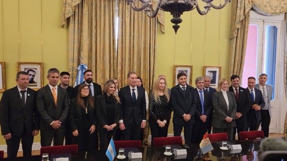 Roldán celebró el traspaso de la ruta A012 a la provincia
