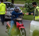 Secuestran 30 vehículos en operativos de tránsito en barrios de Granadero Baigorria